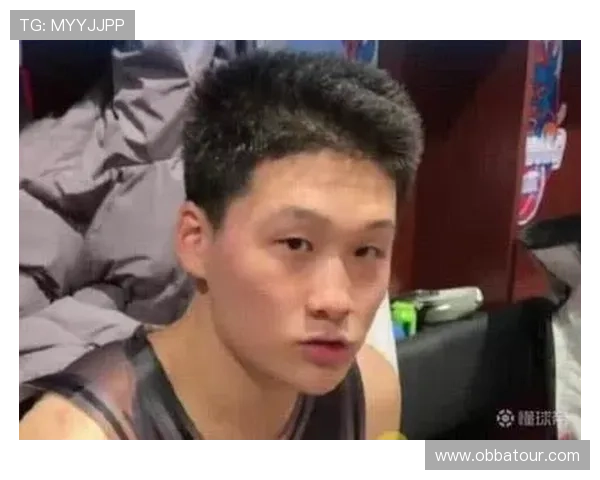 山东18岁王证三分钟砍11分 山东18岁王证三分钟砍11分