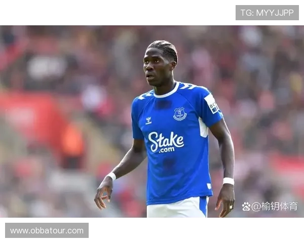 阿马杜·奥纳纳正逐步成阿斯顿维拉核心 阿马杜·奥纳纳正逐步成阿斯顿维拉核心