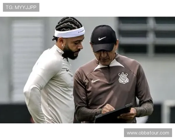 科林蒂安宣布主帅多里瓦尔离任 八场不胜成主因