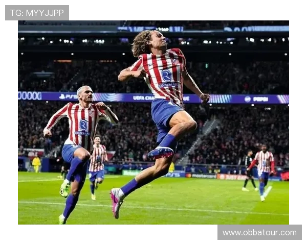 略伦特球场耀眼场下沉迷民科